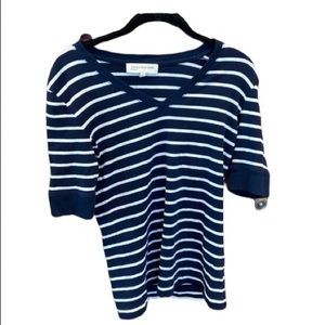 Jones New York.  Women’s top. Size M.